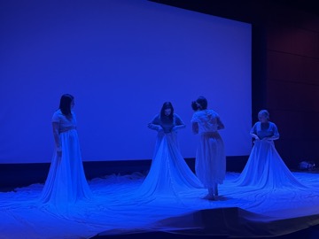Music for 3 Voices, photo 1